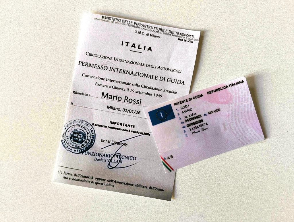 La patente italiana unita a quella Internazionale permette di viaggiare in motocicletta in tutto il mondo